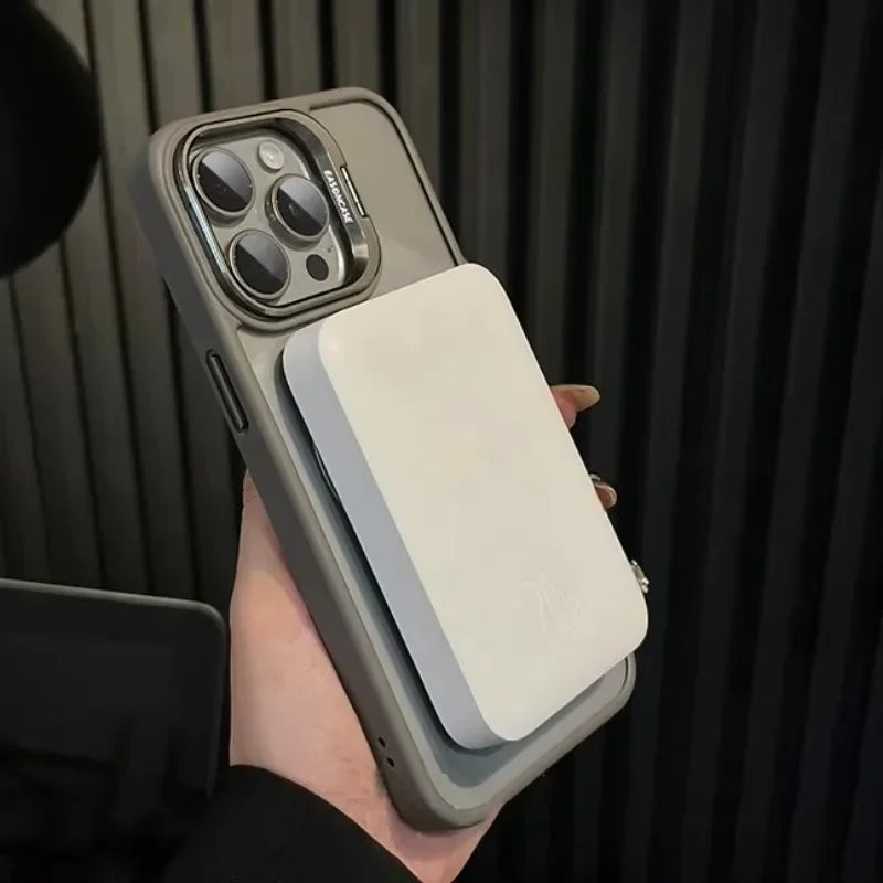 Coque avec support intégré